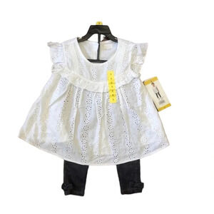 BCBGirls 2pcs Outfit Matching Set NWT 5T White cotton top with black tig…